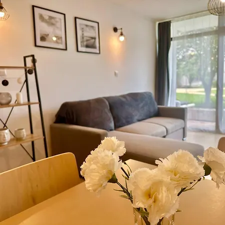 Modern One-bedroom In Diamant By Menada Свети Влас